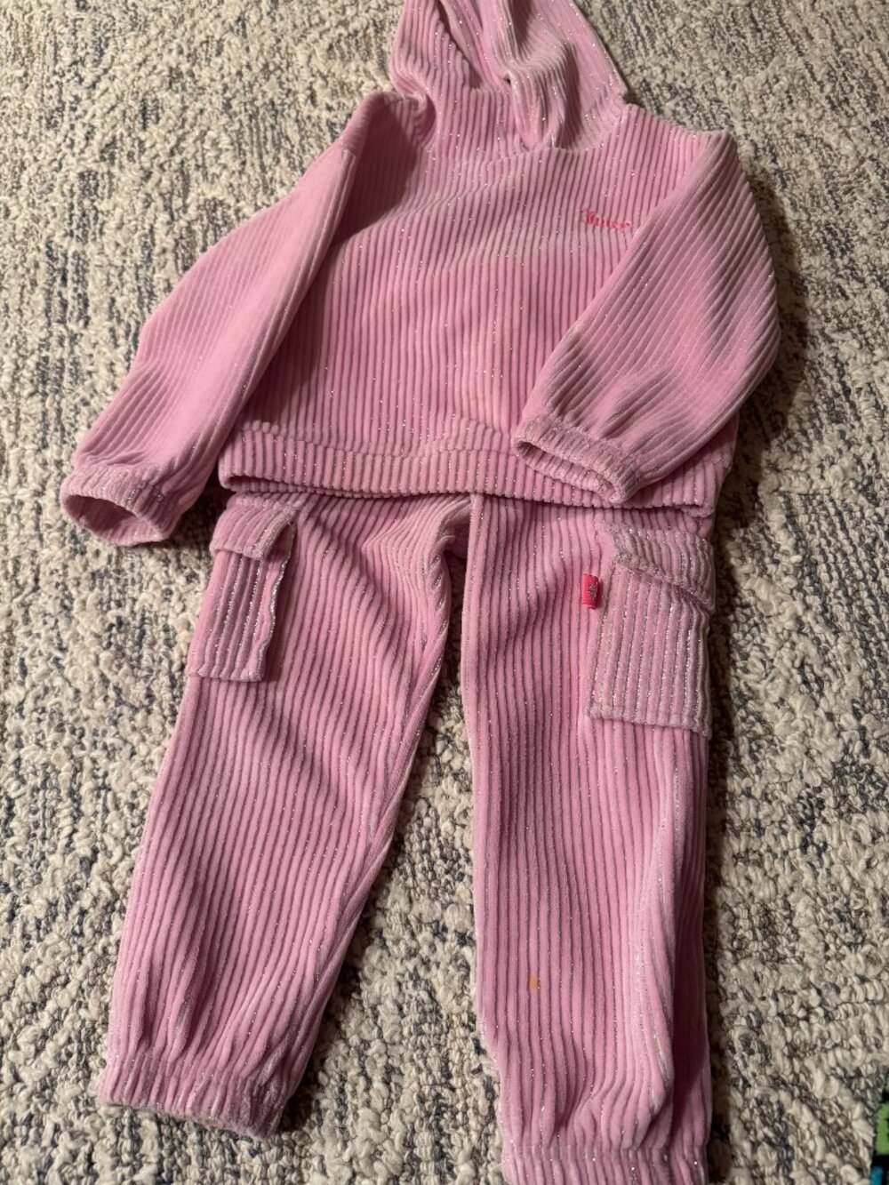Juicy Couture set-hoodie and jogger pants